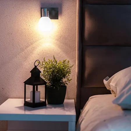 Niko Apartment *