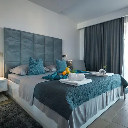 Apartment Niko Makarska