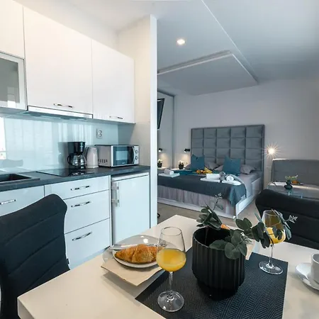 Niko Apartment *